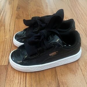 Toddler girl, puma shoes